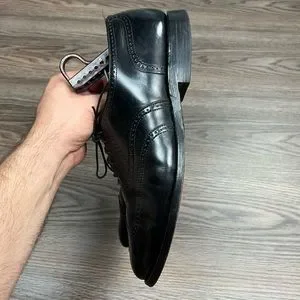 Allen Edmonds Marlow Black Wingtip Oxfords 9.5 D Allen Edmonds | Shoes | Allen Edmonds Marlow Black Wingtip  main image 4